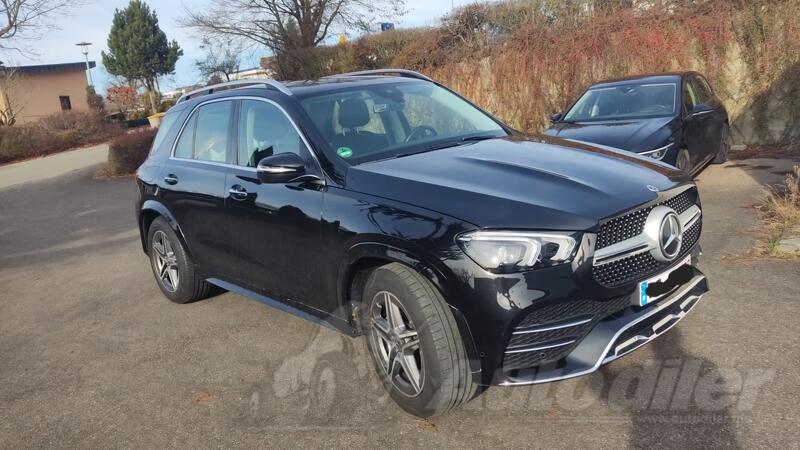 Mercedes Benz - GLE 300 - 300D 4Matic