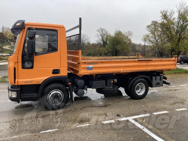 Iveco - 8180