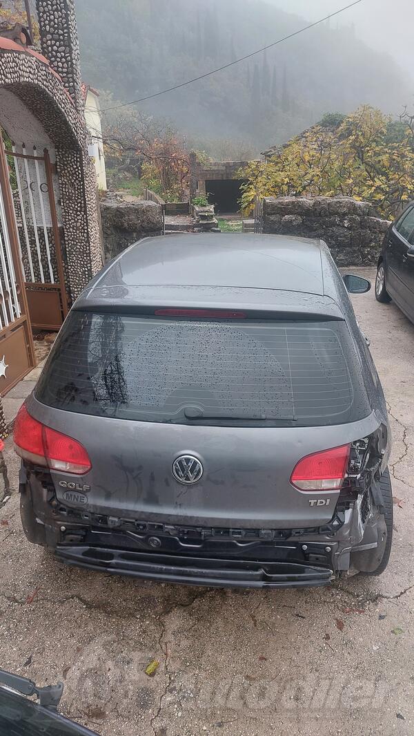 Volkswagen - Golf 6 - 1.6 tdi