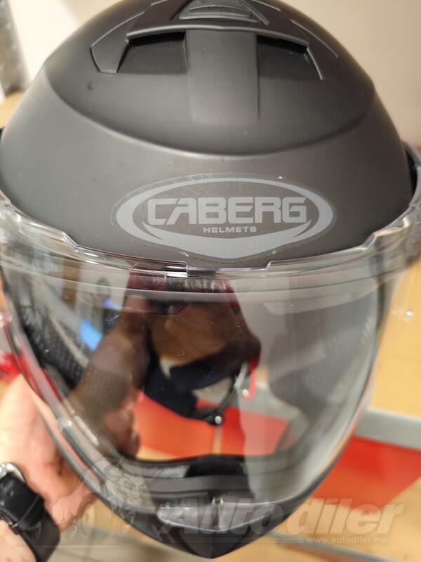 Caberd - carberg kaciga flipflop