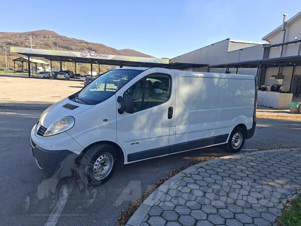 Renault - trafic