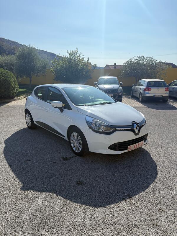Renault - Clio - 1.5 DCI
