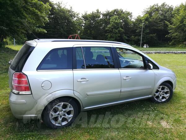 Opel - Zafira - 1.9 cdti