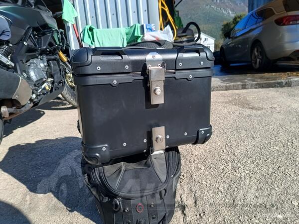 Kofer za motor - Moto oprema