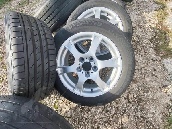 Fabričke felne i 16 gume