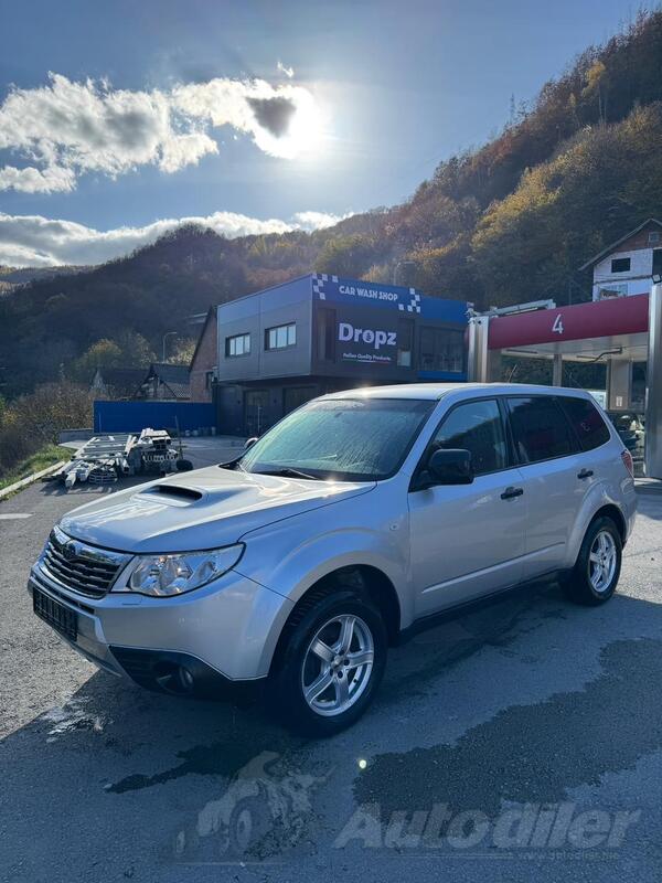 Subaru - Forester - 2.0 BOXER