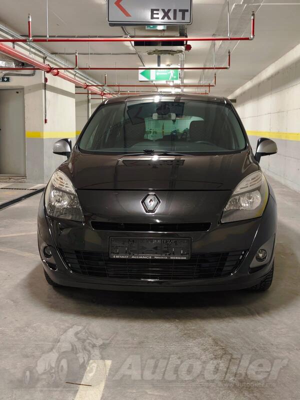 Renault - Grand Scenic - 1.5 dci