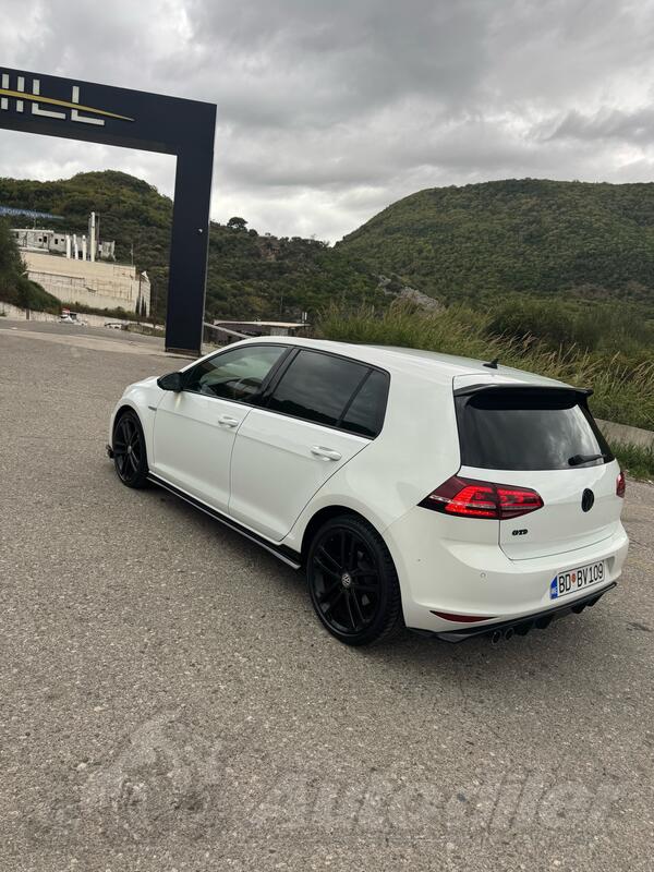 Volkswagen - Golf 7 - 2.0 GTD