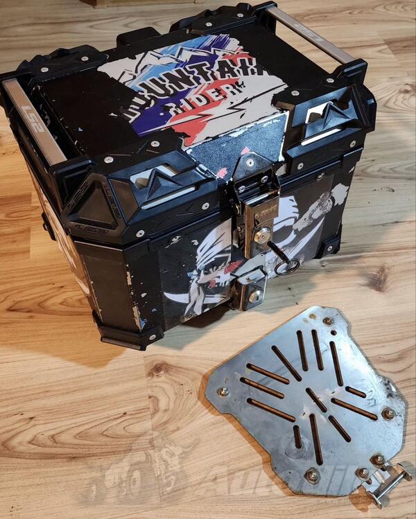 Kofer za motor - Moto oprema