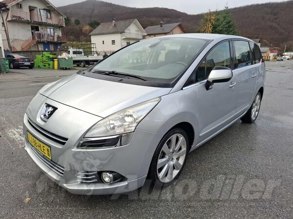 Peugeot - 5008 - HDI