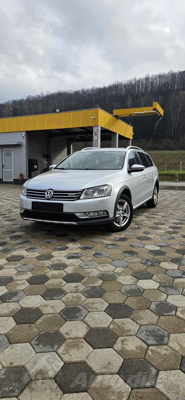 Volkswagen - Passat Alltrack - 2.0 TDI