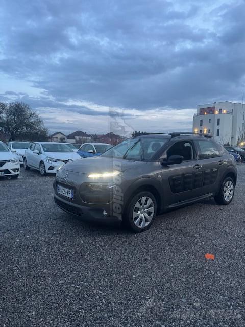 Citroen - C4 Cactus - 1,2 benz