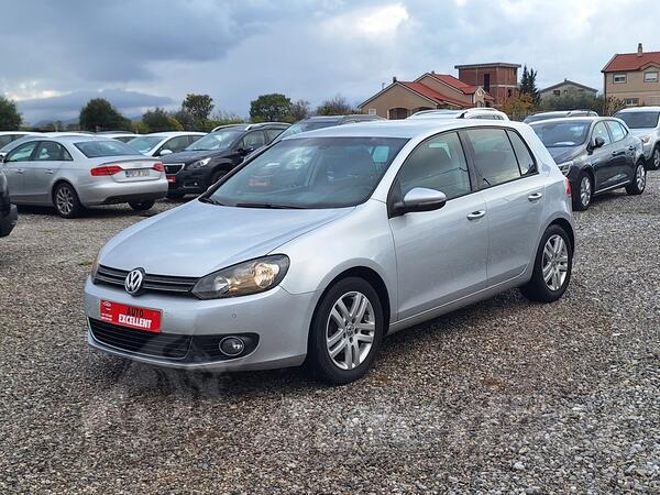 Volkswagen - Golf 6 - 1.6 tdi automatik