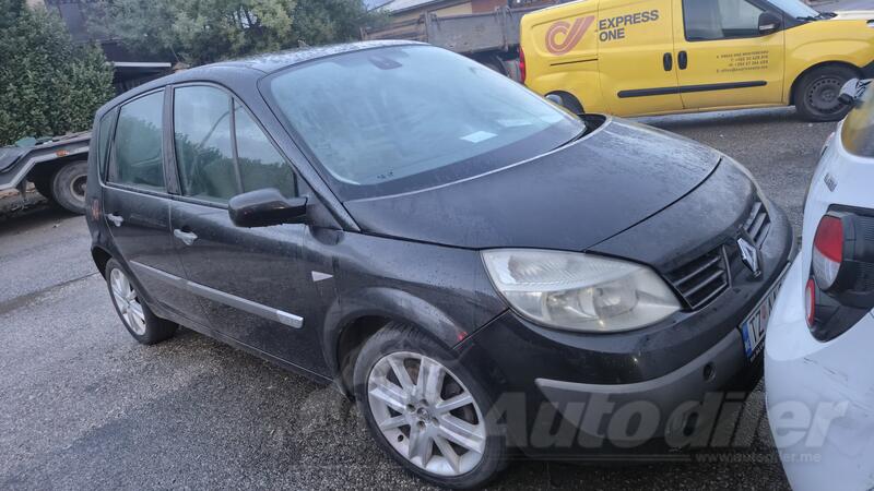 Renault - Scenic - 1.9 DCI