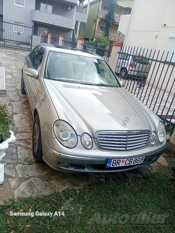 Mercedes Benz - E 200 - 2.0CDI