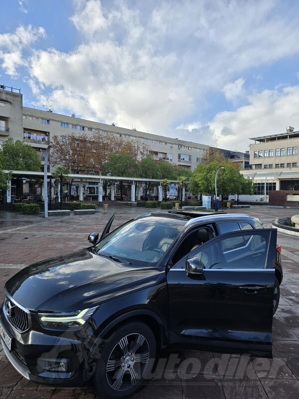 Volvo - XC 40