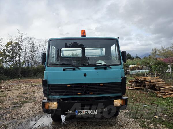 Mercedes Benz - 13/20