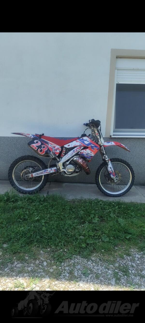 Honda - cr125R