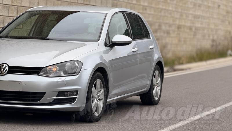 Volkswagen - Golf 7 - 2.0