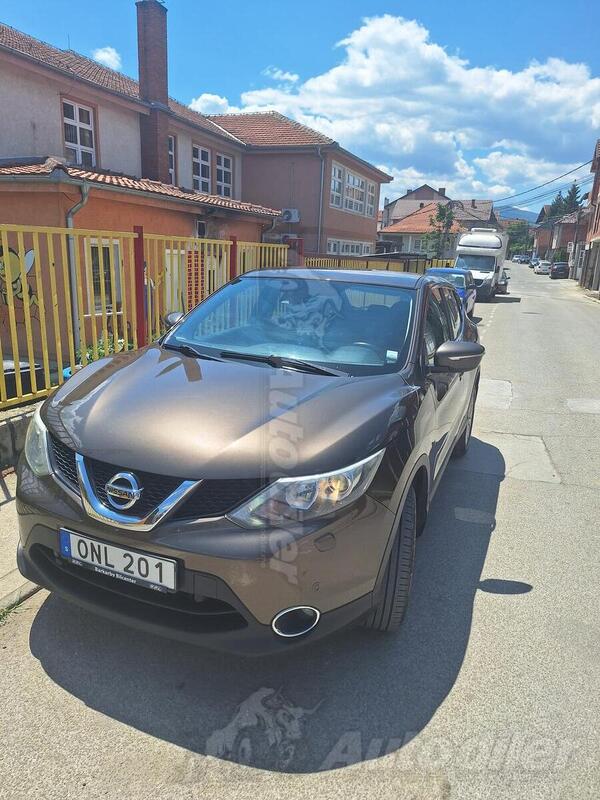 Nissan - Qashqai