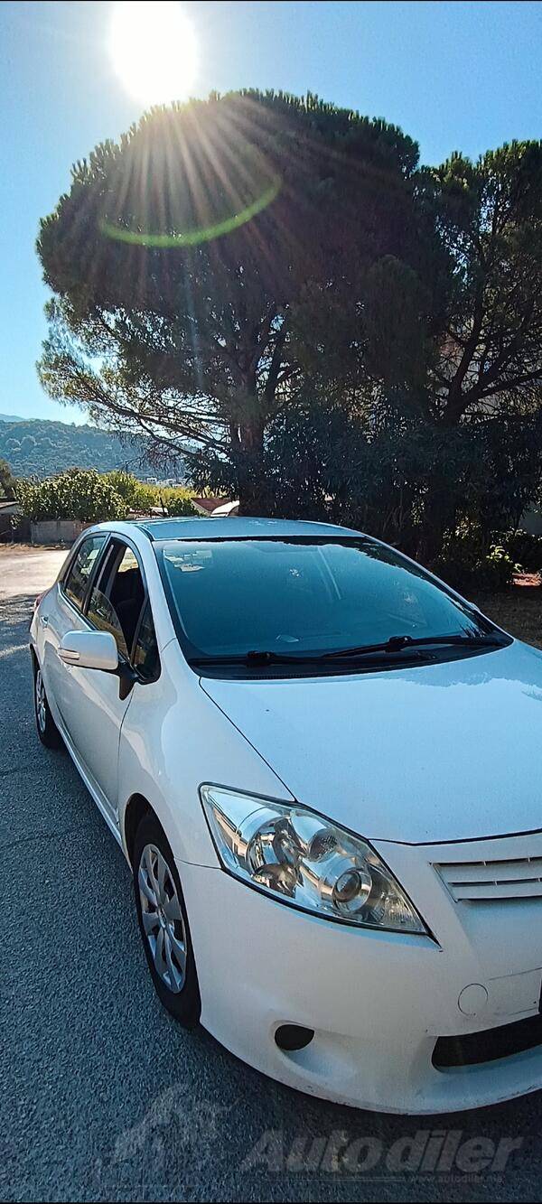 Toyota - Auris - 1.4