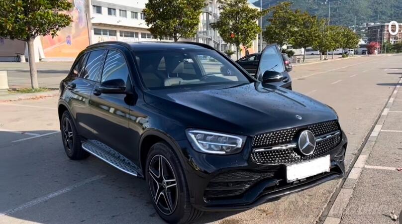 Mercedes Benz - GLC 220 - 4 MATIC