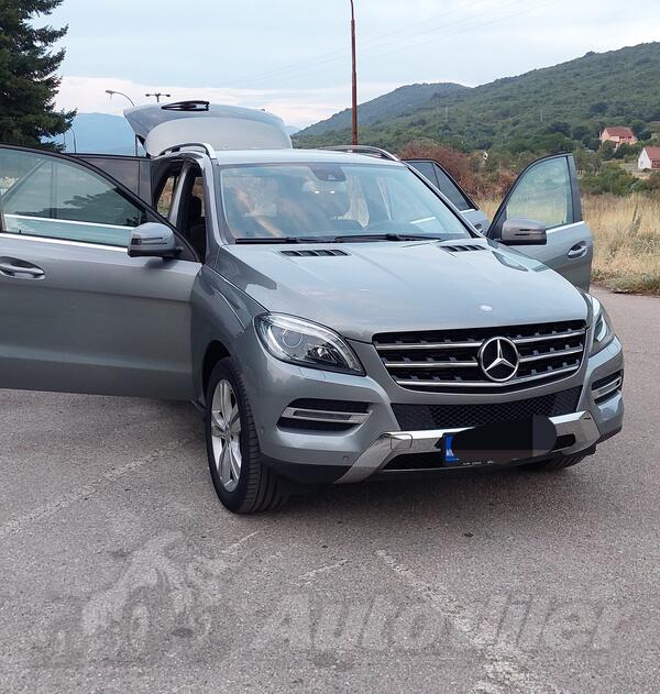 Mercedes Benz - ML 350 - 3.0 BLUETEC