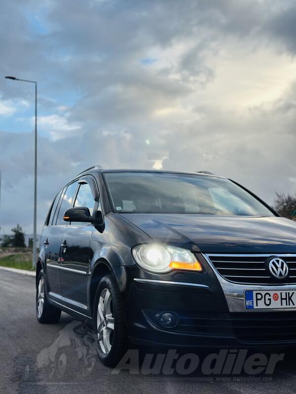 Volkswagen - Touran - 2.0 tdi