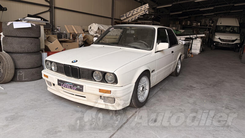 BMW - 325 - 325i