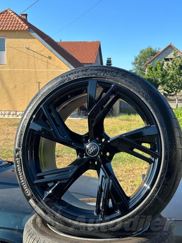 Fabričke felne i Continental gume