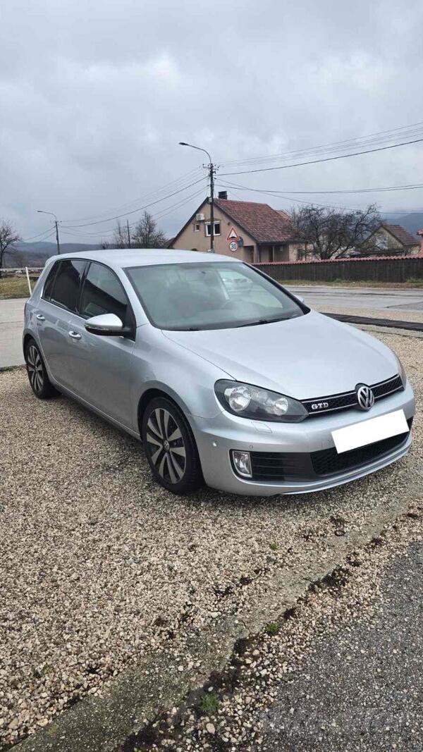 Volkswagen - Golf 6 - 2.0