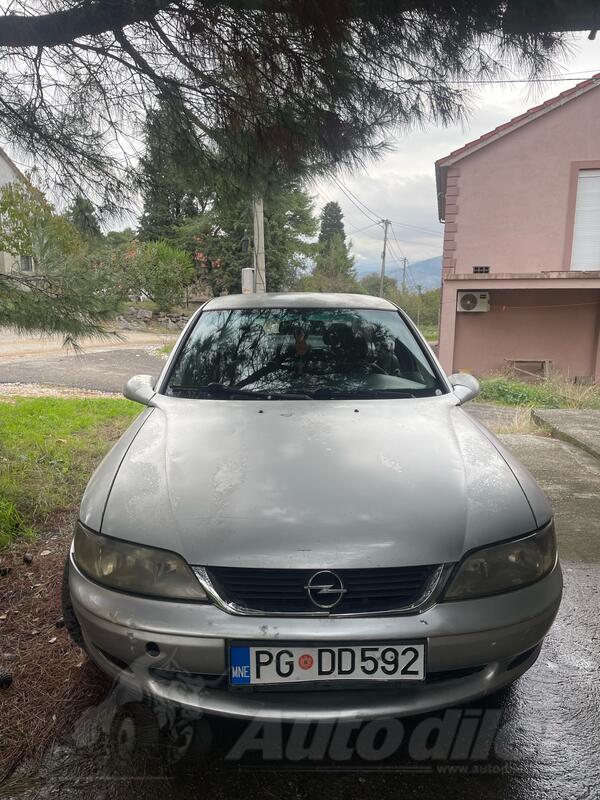 Opel - Vectra - 2.0
