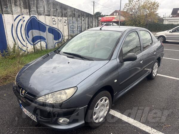 Peugeot - 206 - 1.4