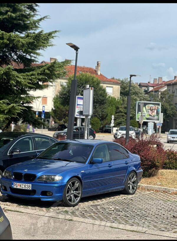 BMW - 330 - 3.0