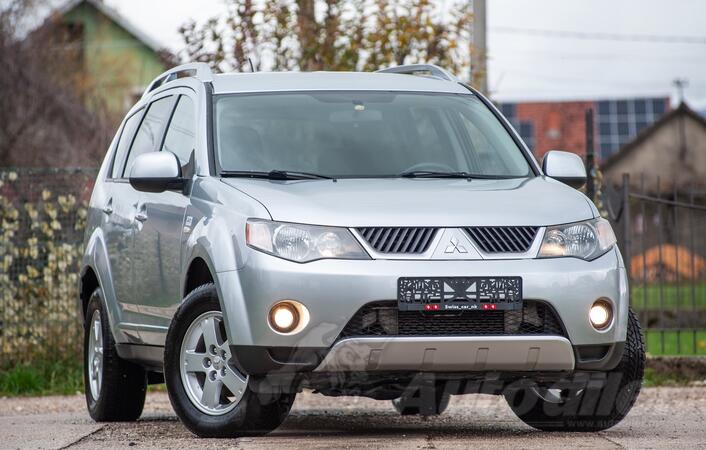 Mitsubishi - Outlander - 2.0disel 4x4