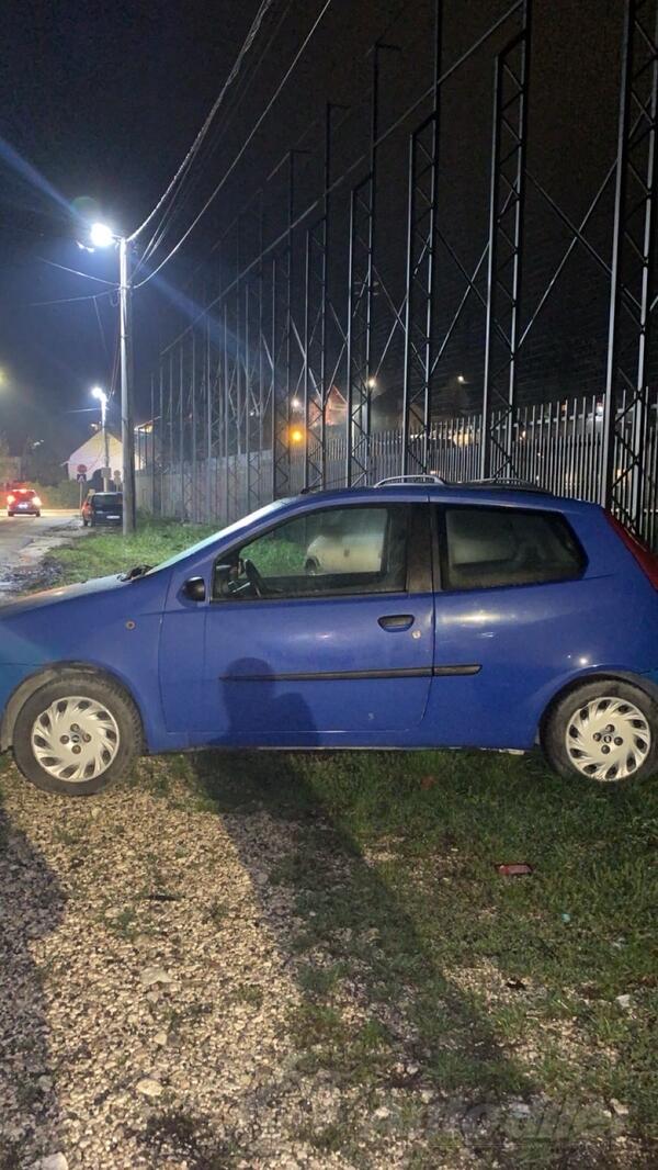 U djelovima Fiat - Punto 1.2 8v