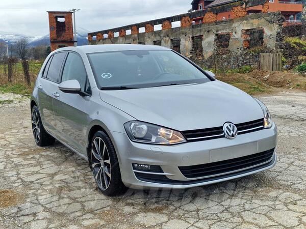 Volkswagen - Golf 7 - 1.6 TDI