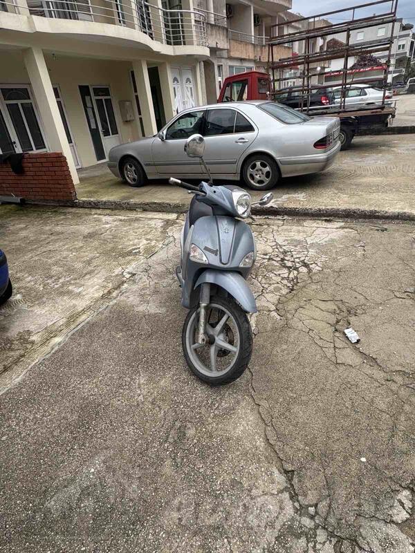 Piaggio - liberty