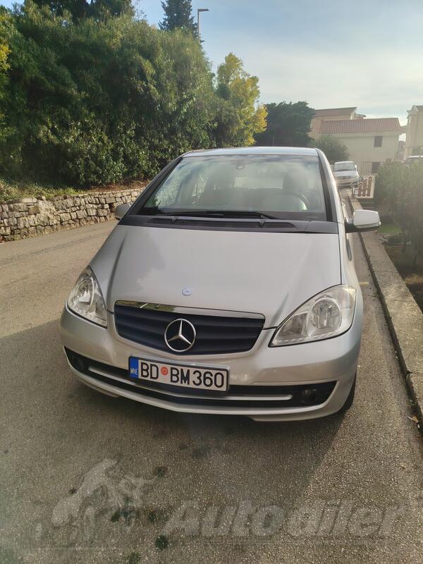 Mercedes Benz - A 180