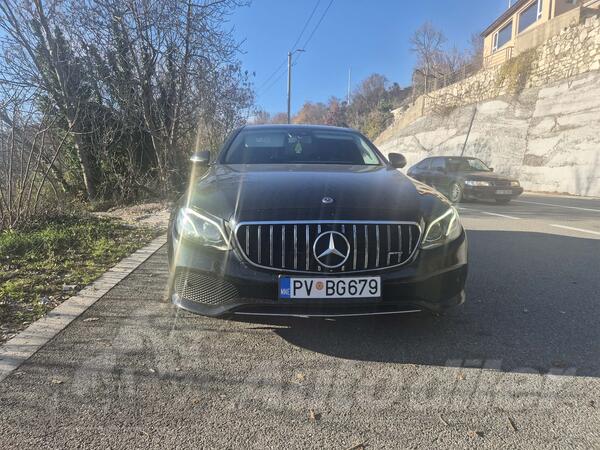 Mercedes Benz - E 220