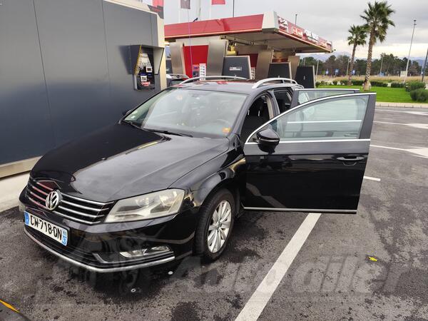Volkswagen - Passat - B7