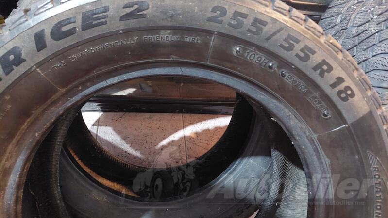 Voyager - w2  - Zimska guma