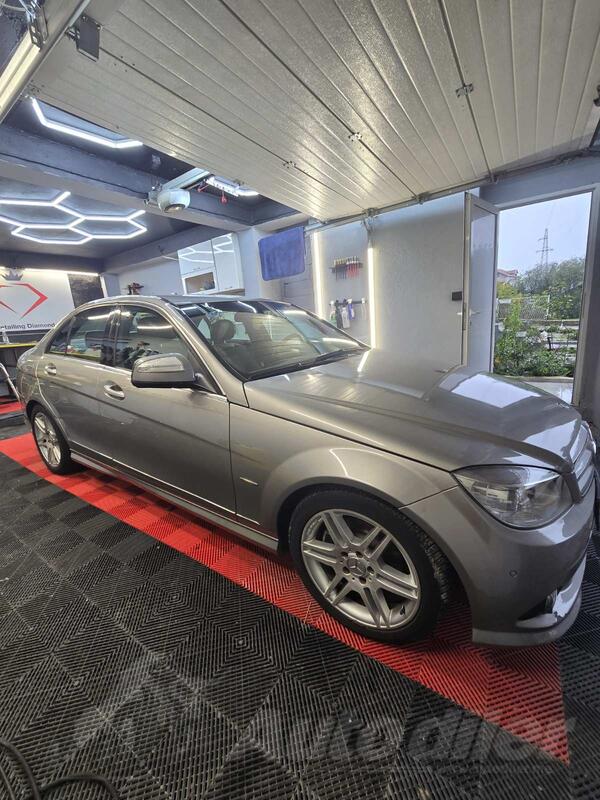 Mercedes Benz - C 220 - CDI