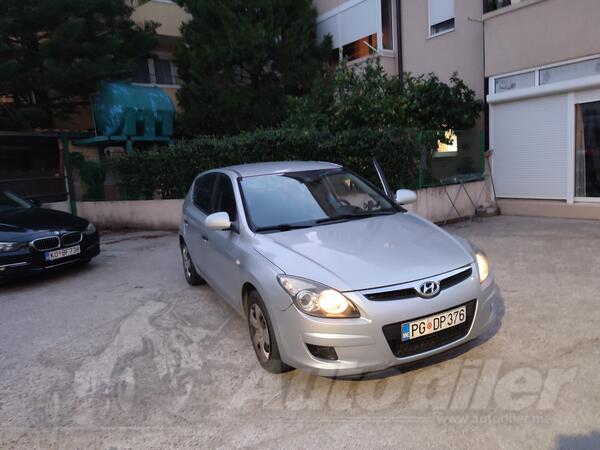 Hyundai - i30 - 1.6 crdi