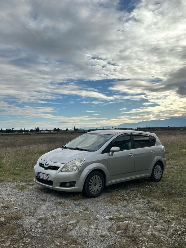 Toyota - Corolla Verso - 2.2D-4D