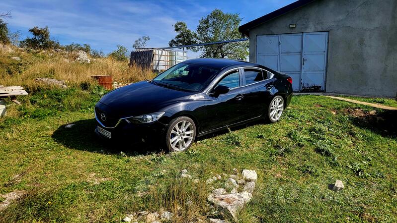 Mazda - 6 - sky active
