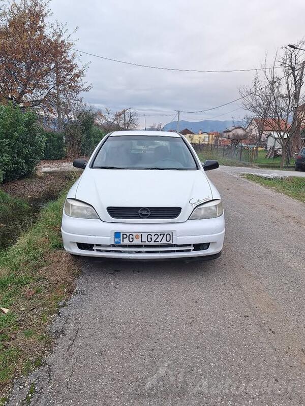 Opel - Astra - 1.4