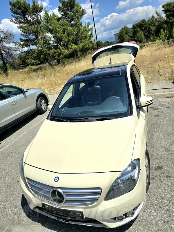 Mercedes Benz - B 180 - B 180