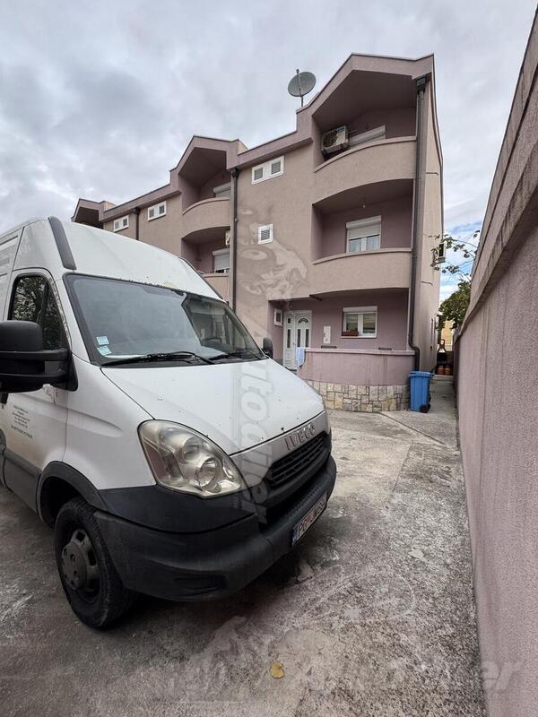 Iveco - Daily 40 C/35