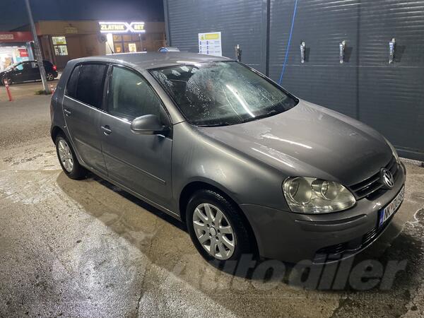 Volkswagen - Golf 5 - 1.9
